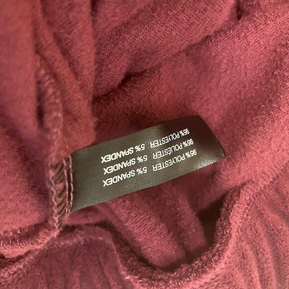 BCBGMAXAZRIA Velour L Tracksuit Set | Plum Wine Pullover & Joggers, Y2K Lounge - Picture 4 of 7